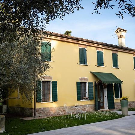 Agriturismo Corte Capiluppia Curtatone Eksteriør billede